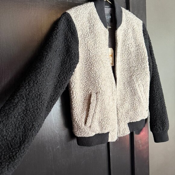 Obey Arctic Sherpa Bomber Jacket NWT Black Grey Small - Picture 7 of 11